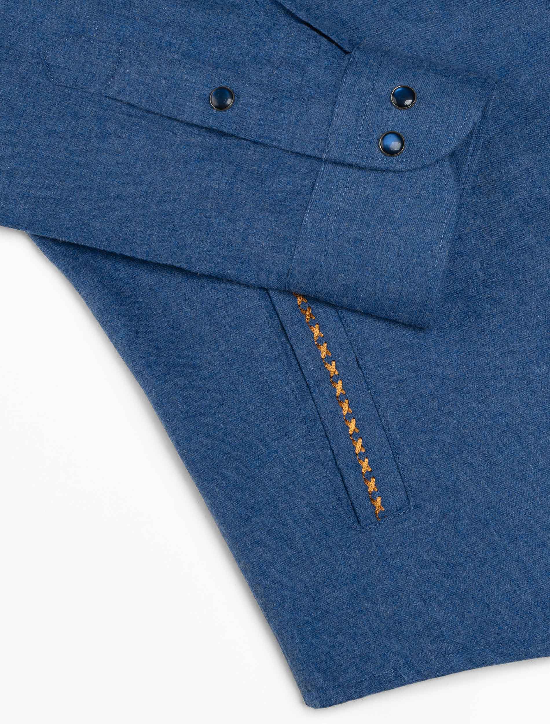 پیراهن مردانه