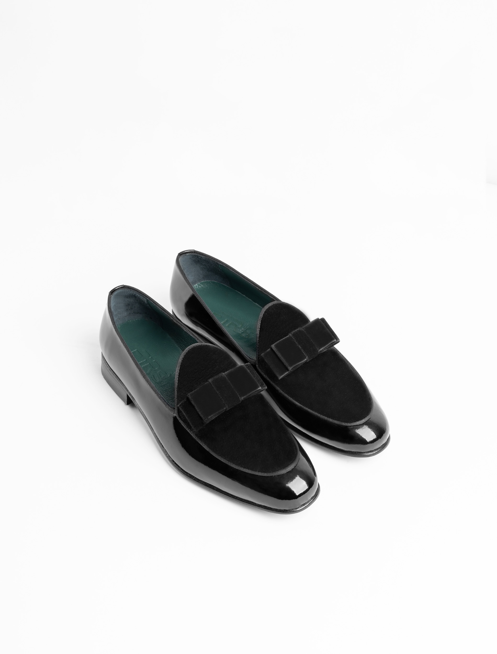 کفش کالج مردانه