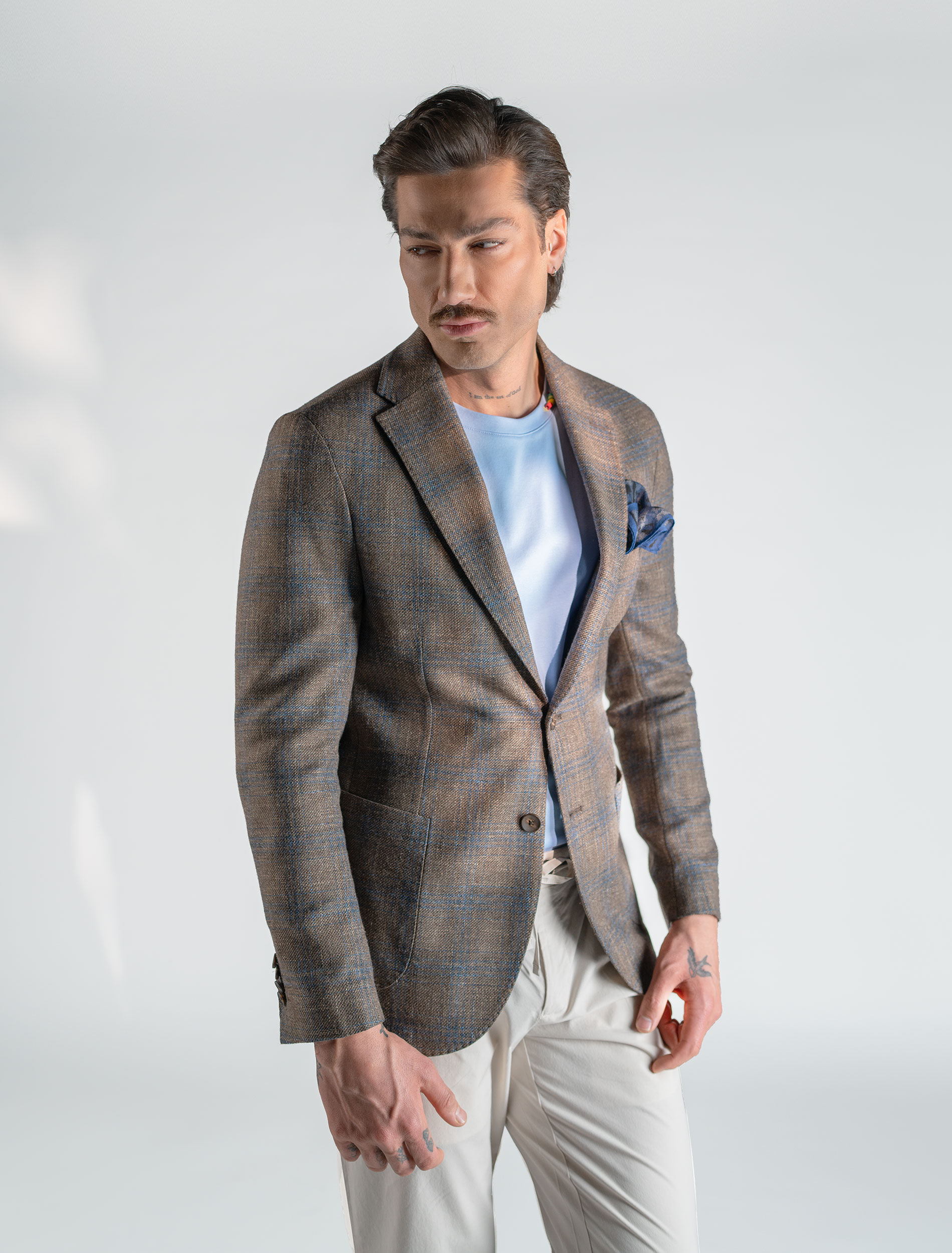 کت تک دو دکمه